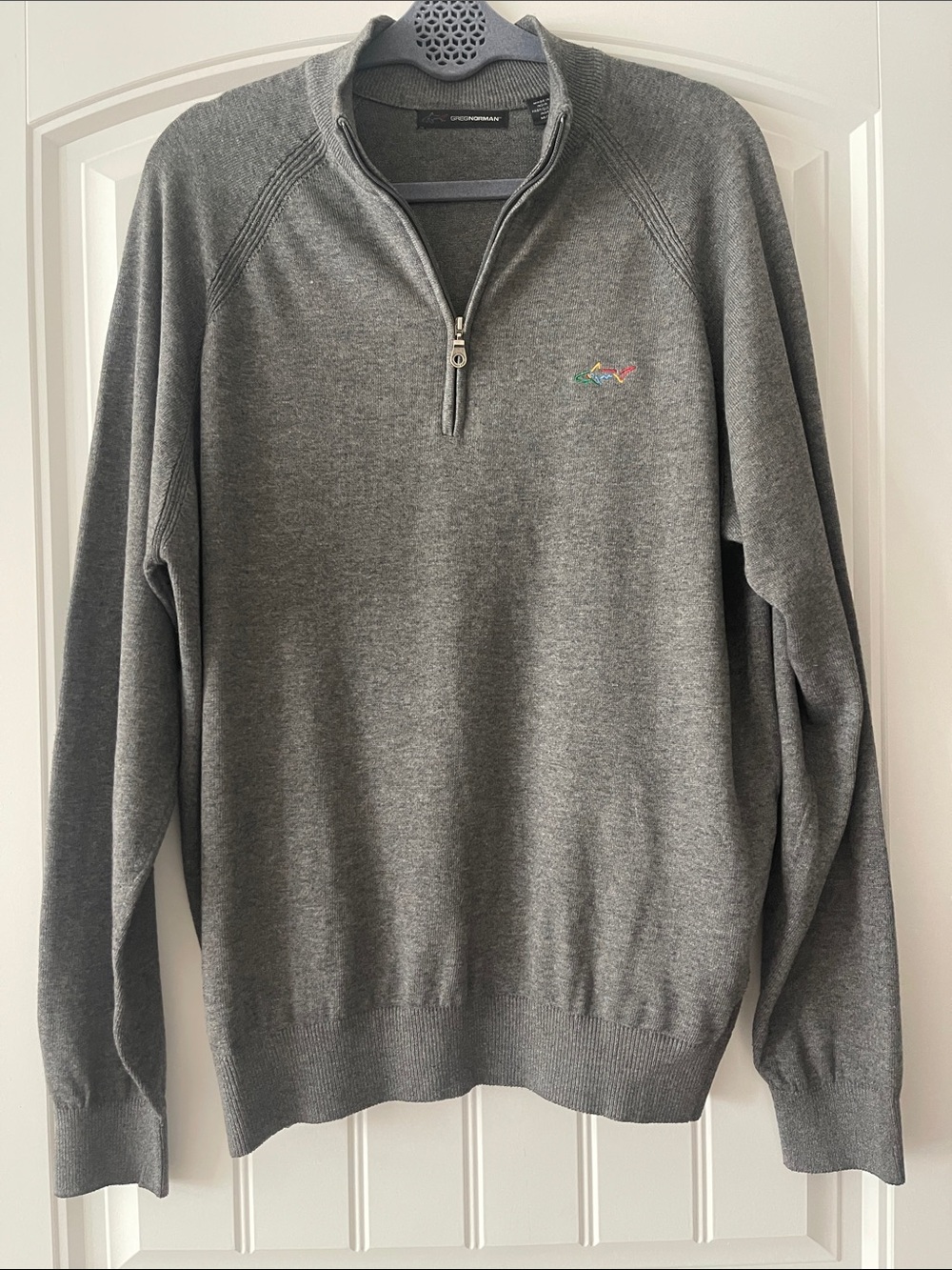 Greg Norman Men’s Gray 1/4 Zip Sweater Medium